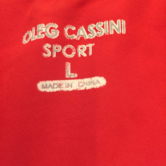 Oleg Cassini Sport Women’s L red vest-black collar - Picture 3 of 4